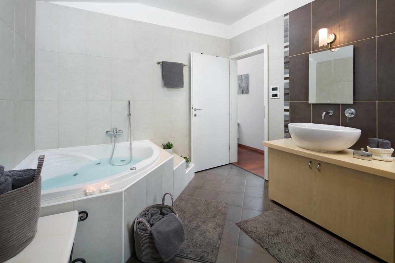 Villa Pag Mandre Exteriér fotografie
